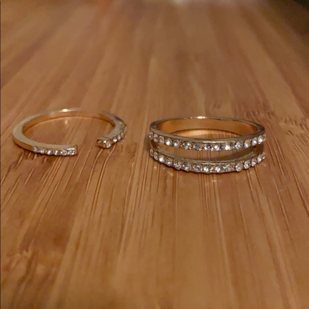 size seven gold rings